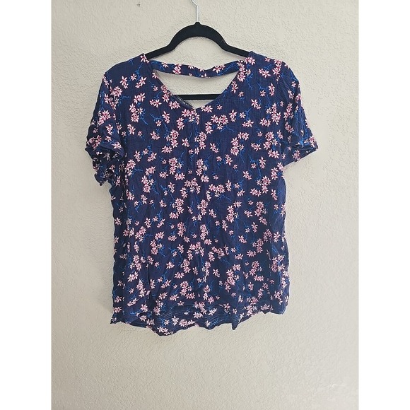 Lane Bryant Tunic Blouse Women Blue White Floral Cutout Flutter Sleeve 18/20 - Picture 3 of 4